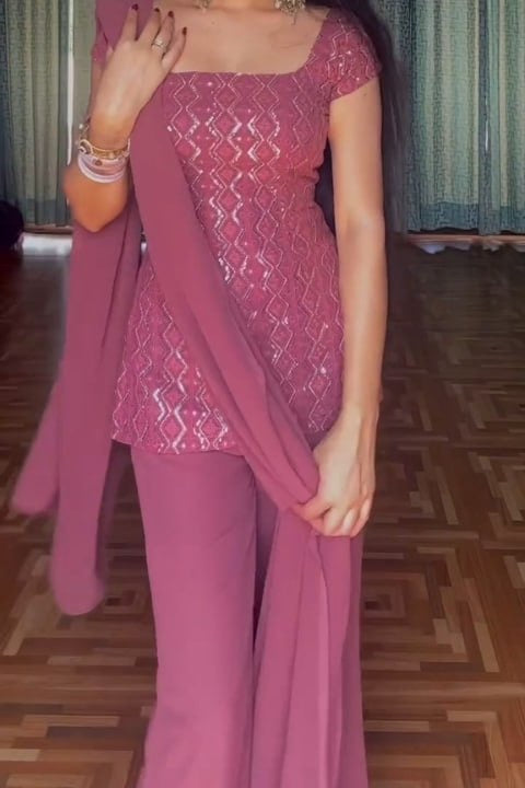 90’S STYLE ICONIC KURTA WITH BELL BOTTOM PLAZZO SET