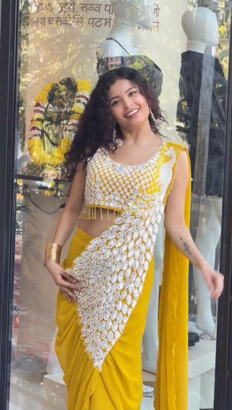 NEW SUPERHIT TRENDING READY TO WEAR SAREE WITH FULLY EMBROIDERED STYLIST BOLUES