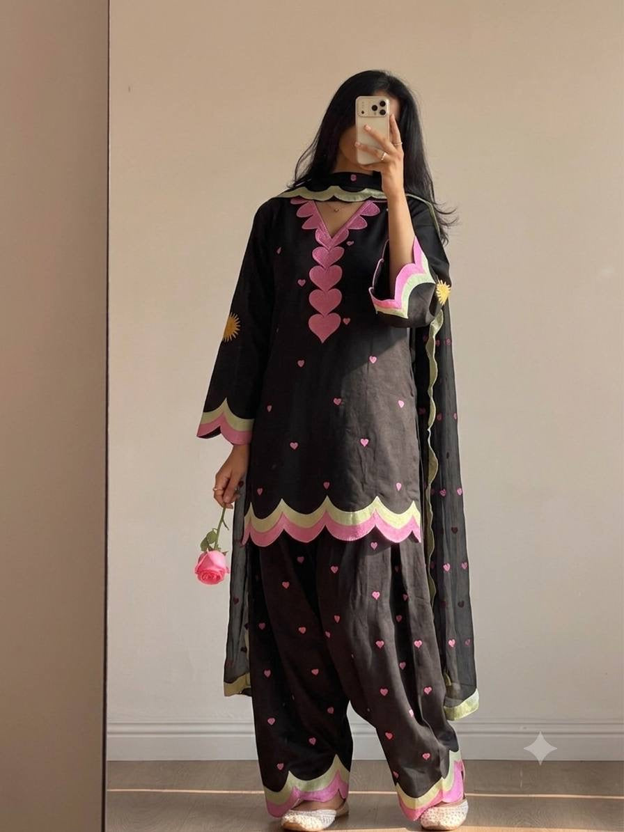Ivory Pink Heart Embroidery thread Work Farshi Salwar Suit Set