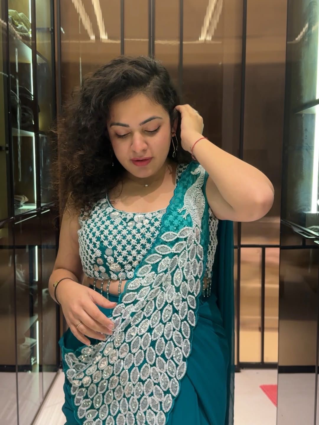 NEW SUPERHIT TRENDING READY TO WEAR SAREE WITH FULLY EMBROIDERED STYLIST BOLUES