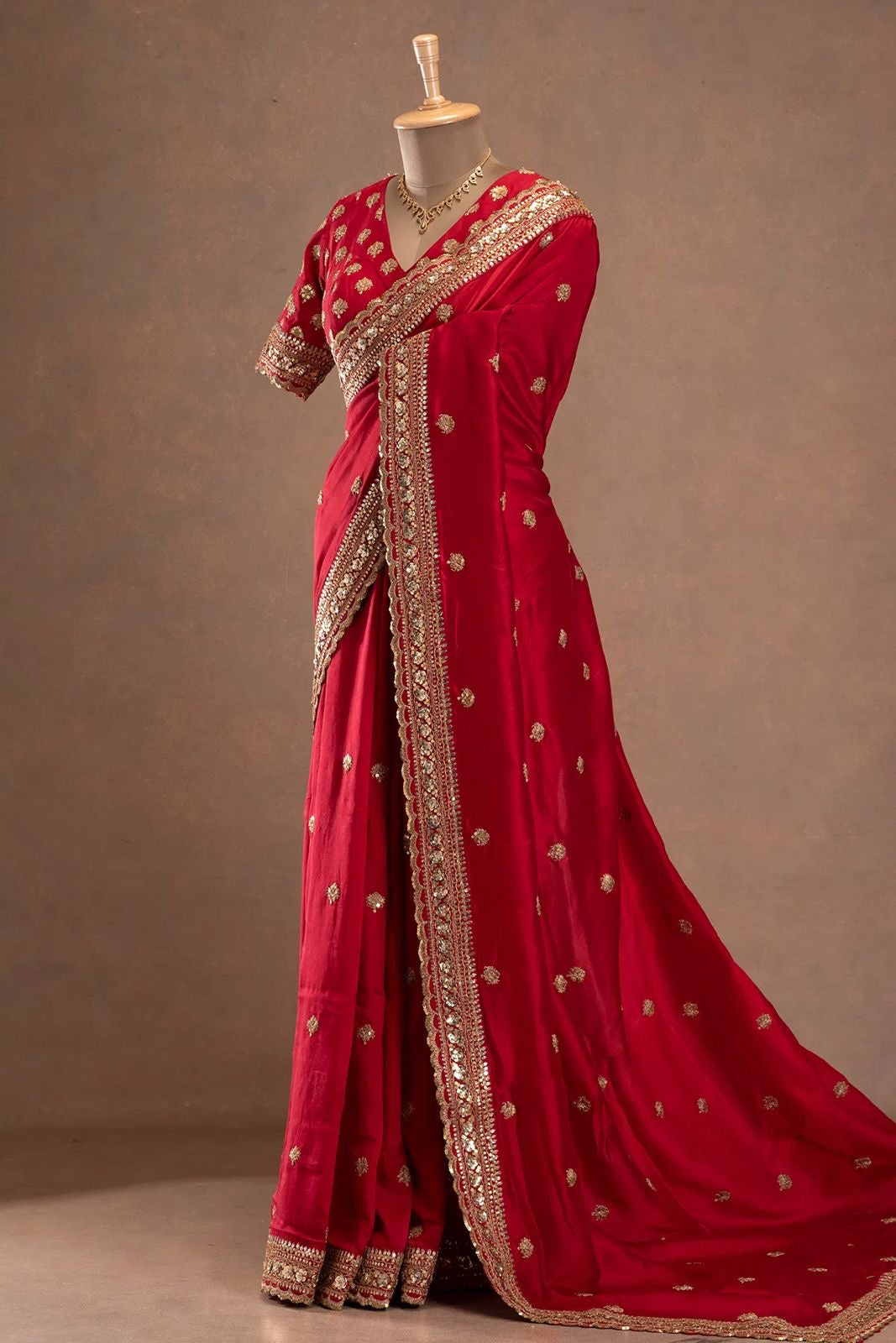 ✨ Designer Saree – Elegance Redefined ✨