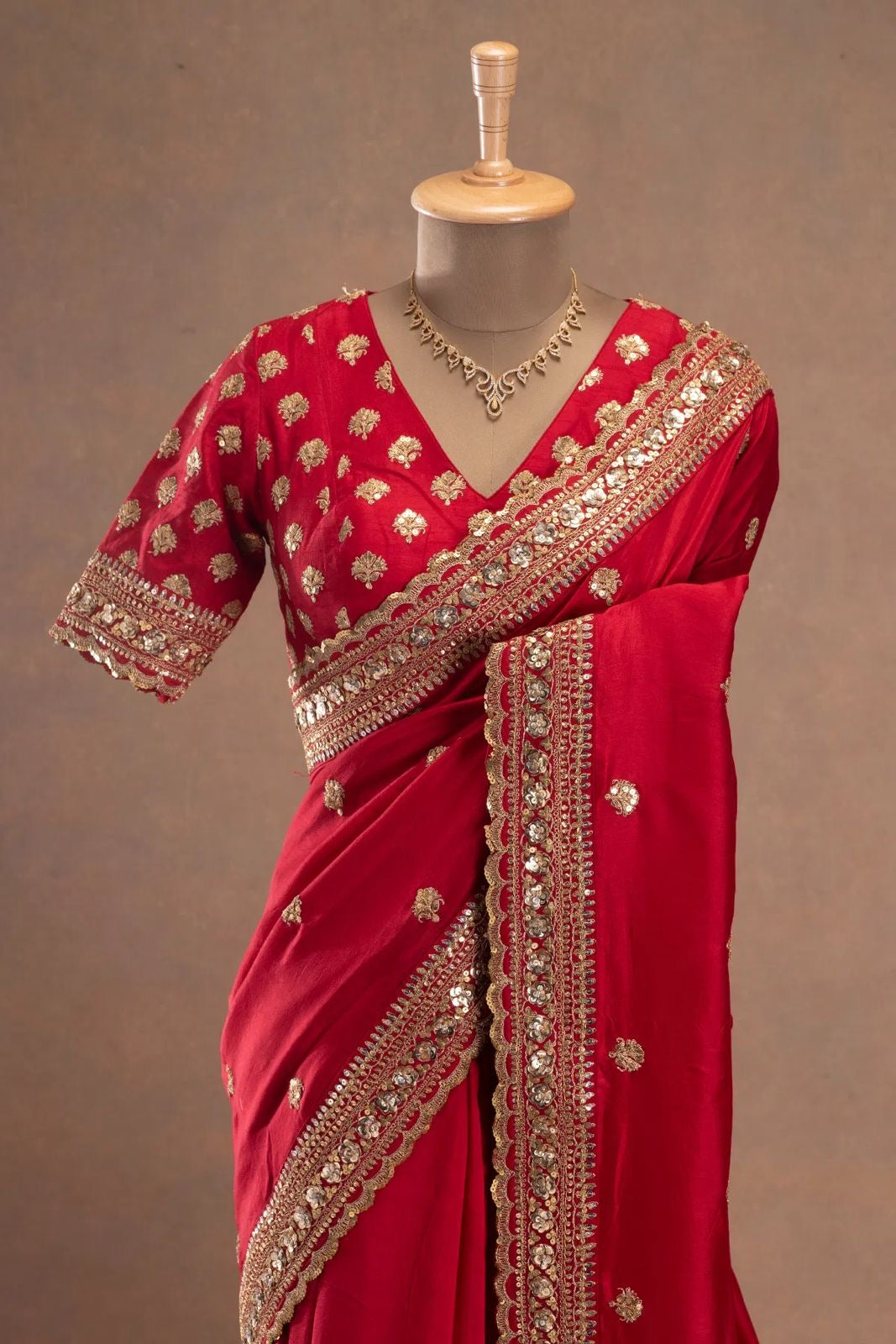 ✨ Designer Saree – Elegance Redefined ✨