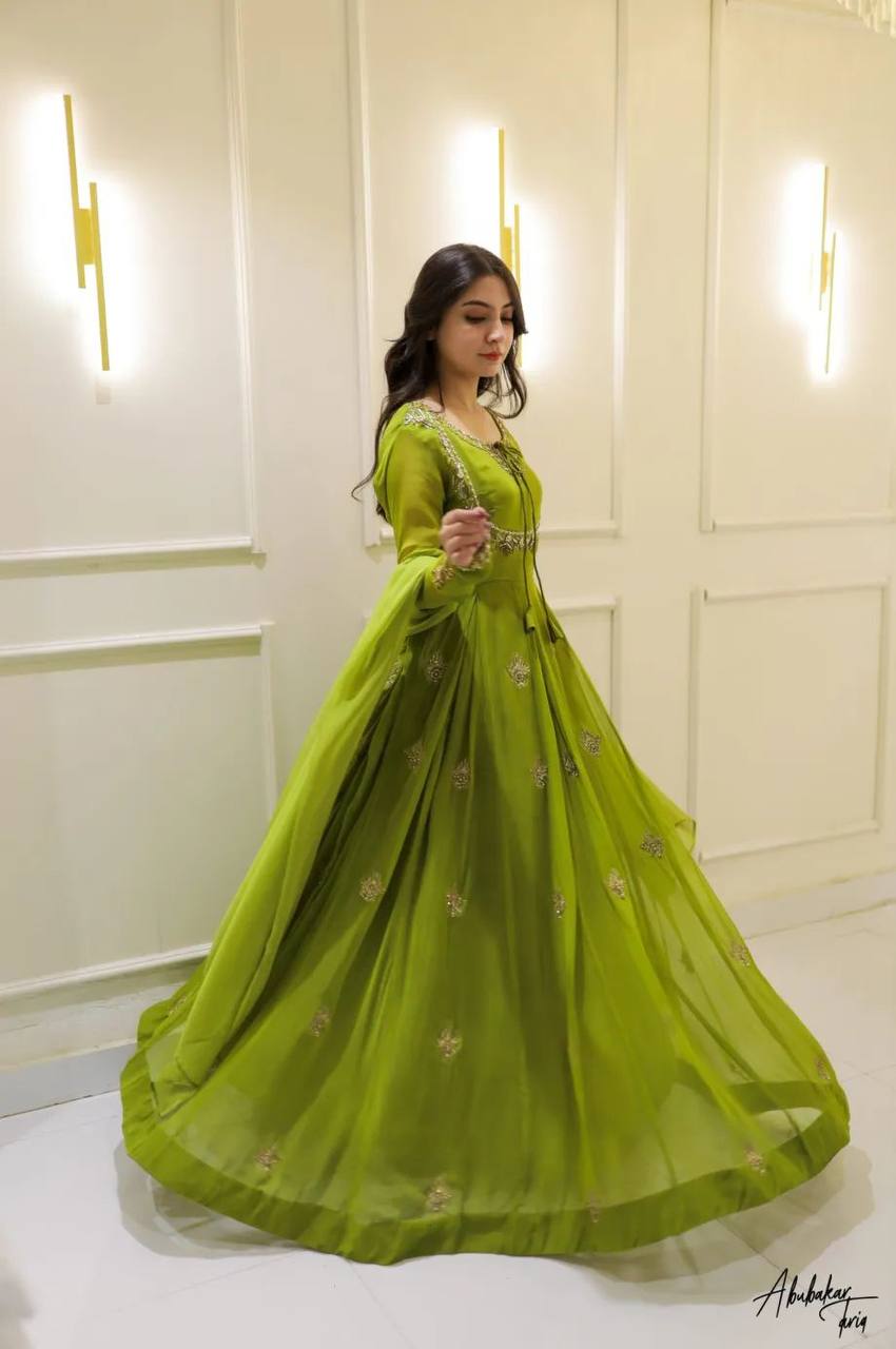 EXCLUSIVE 2 PIECE GOWN WITH DUPATTA IN SEQUENCE EMBROIDERY WORK