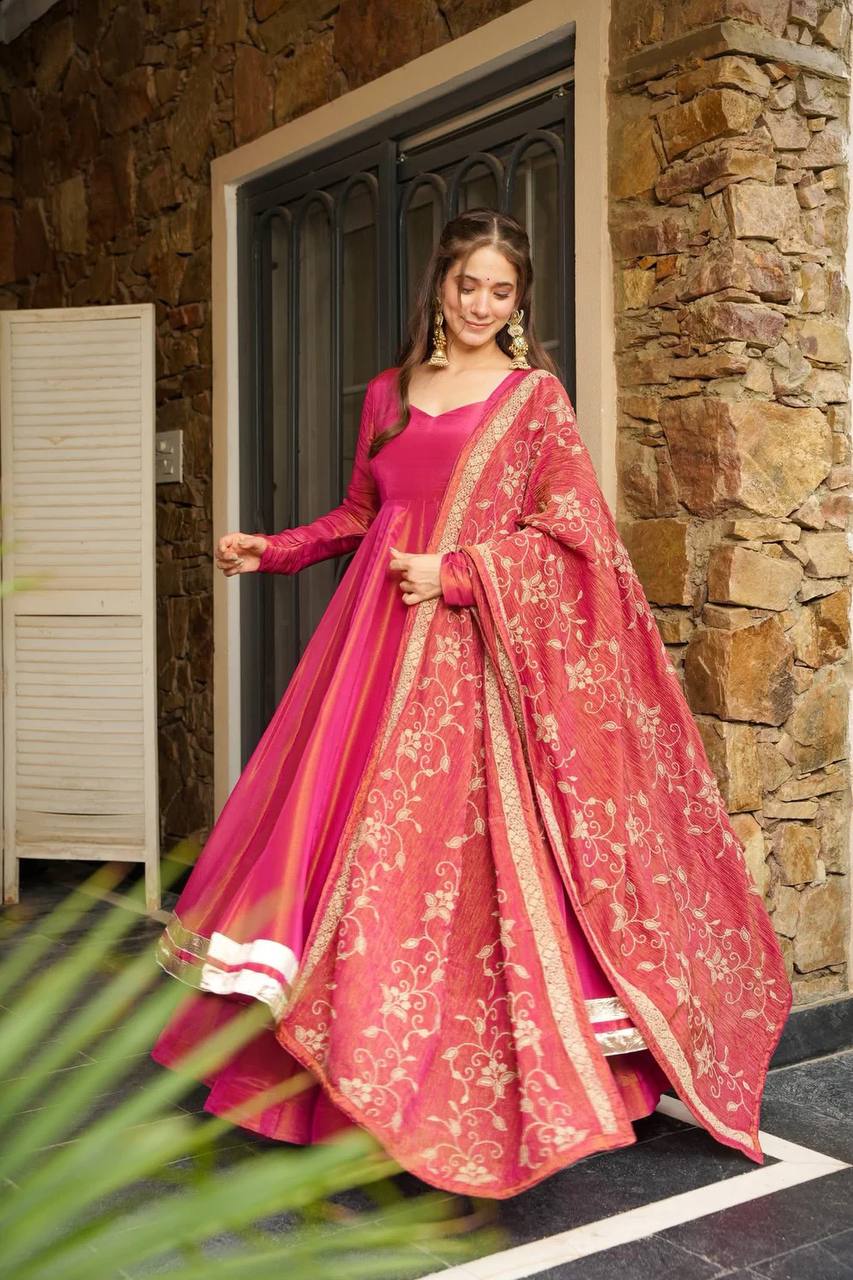 Sindoorva Cosmos Suit Set