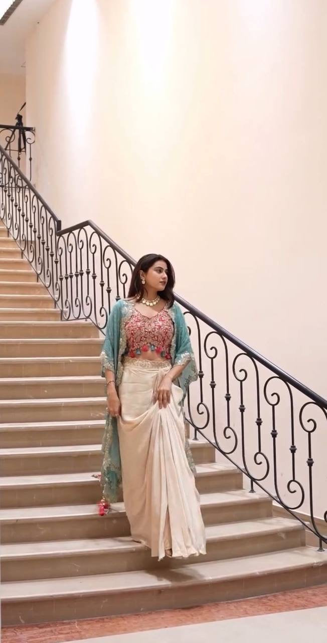 NEW THREE PIECE WESTERN OUTFIT FOR TRENDY WEDDING SEASON