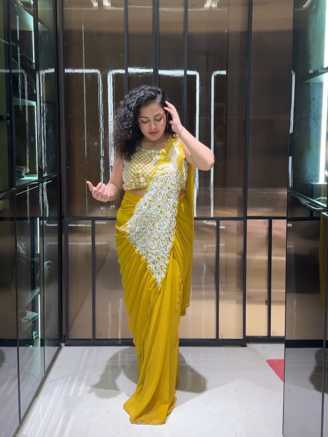 NEW SUPERHIT TRENDING READY TO WEAR SAREE WITH FULLY EMBROIDERED STYLIST BOLUES
