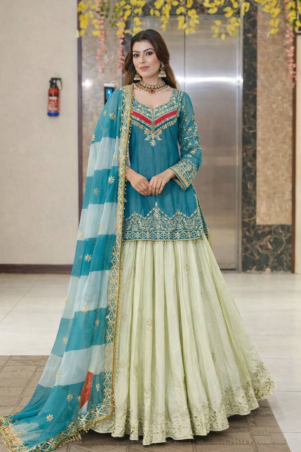 New Designer Party Top Lehenga & Dupatta Set👗