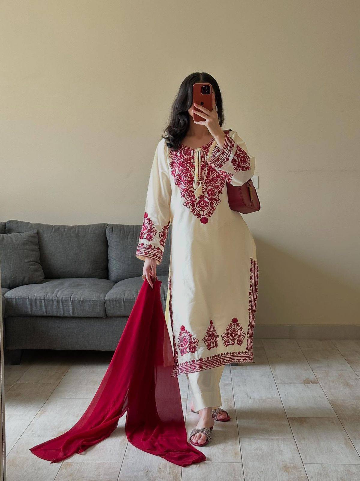 DESIGNER WEAR EXCLUSIVE SUIT