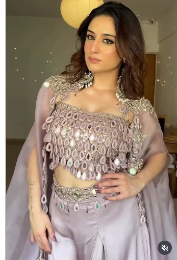 Mauve 3-Piece Mirror Work Outfit – A Glam Choice for Weddings & Parties