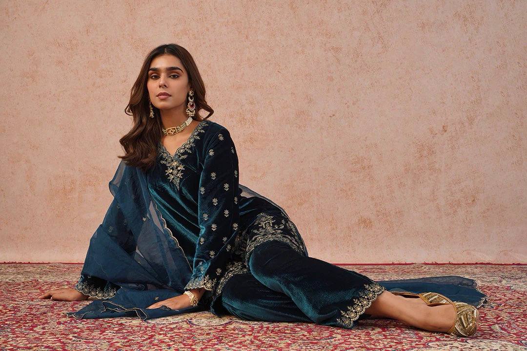 Designer Viscose Velvet Top, Pant and Dupatta Set with Thread Work