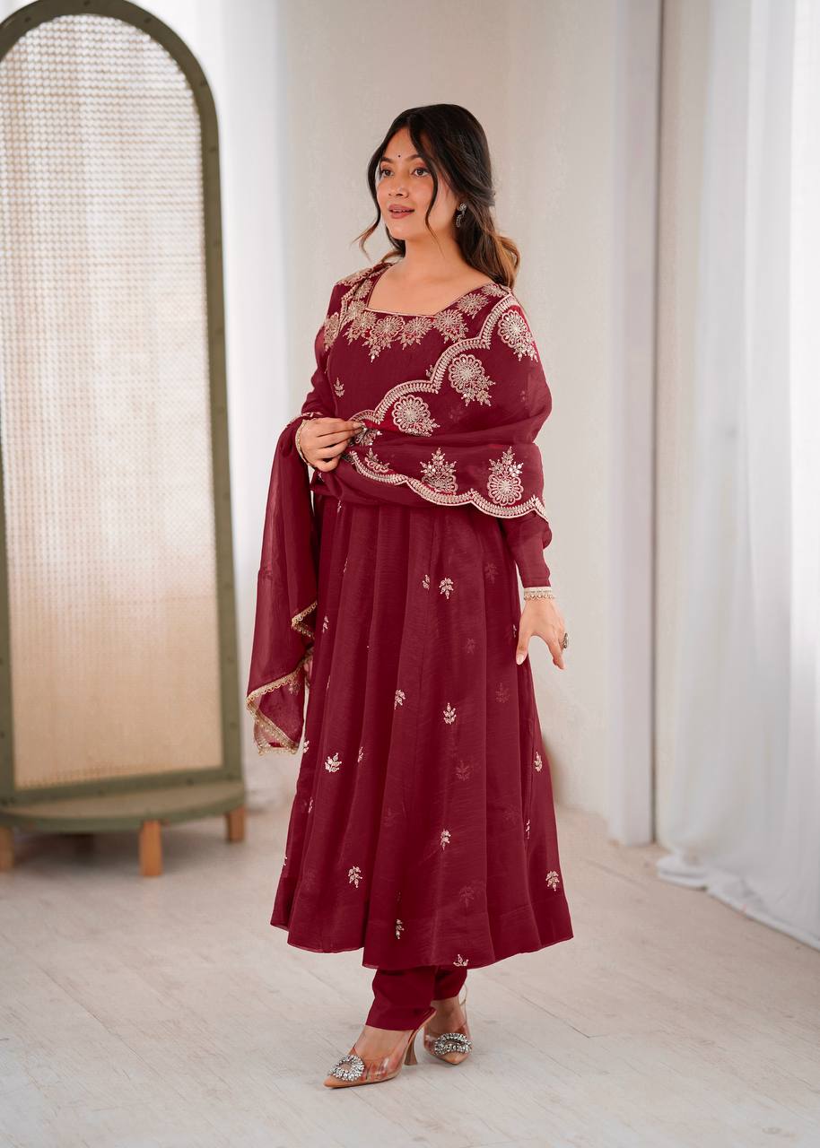 Wedding & Party Wear Anarkali Gown – Crunchy Silk with Embroidery & Dupatta