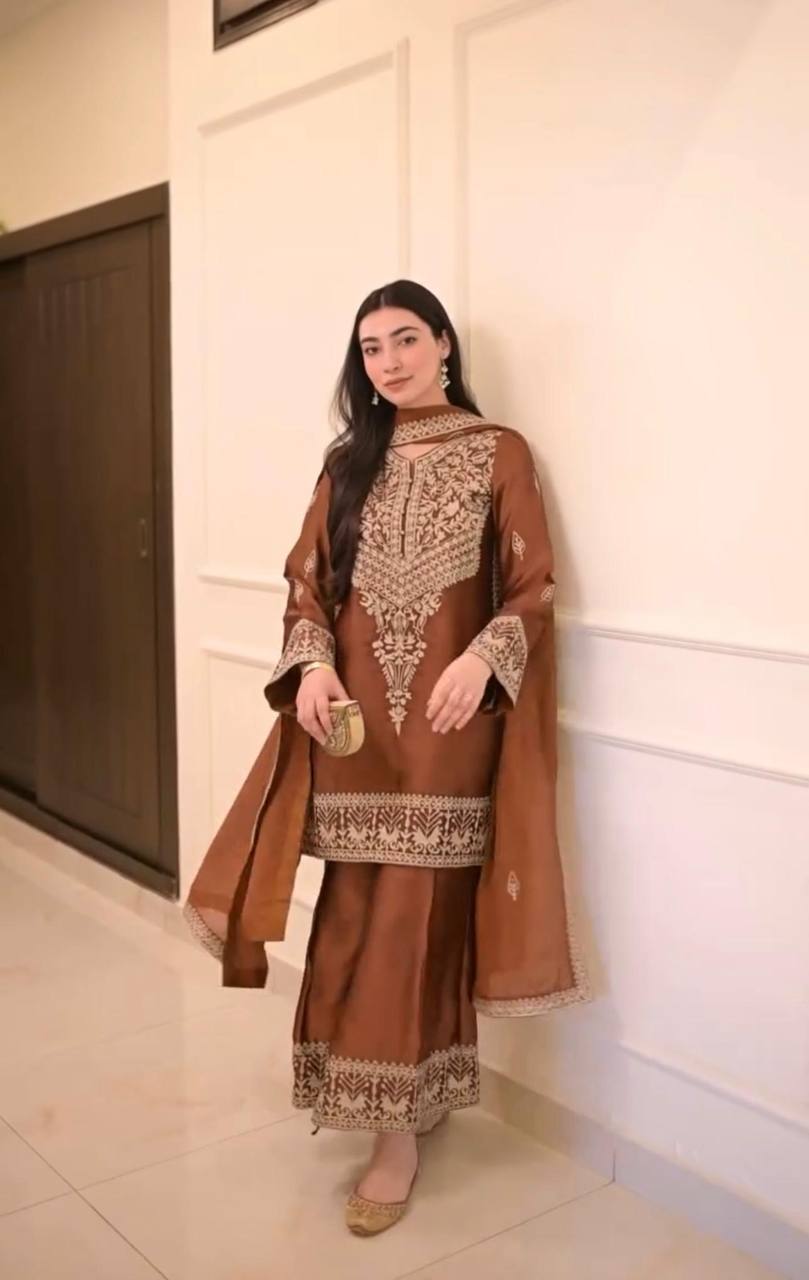 New Partywear Natural Crepe Embroidery Kurta With Designer Plazzo Set