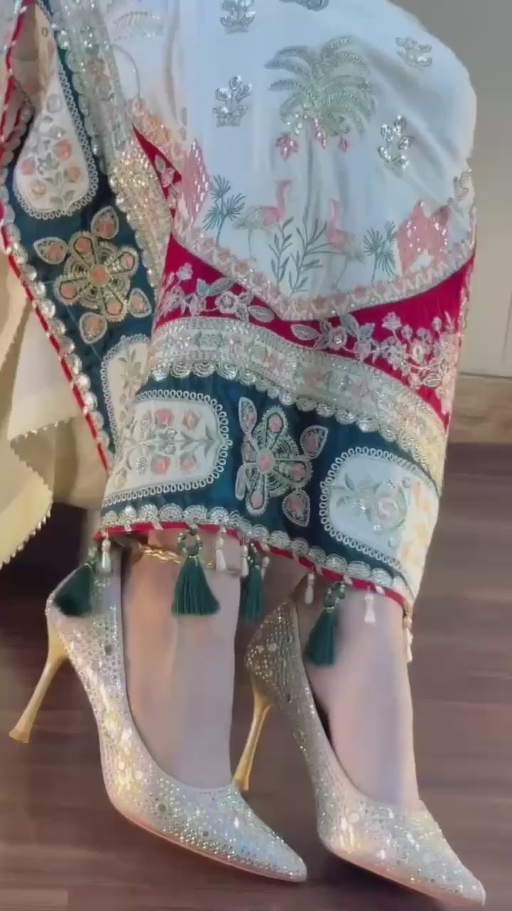 Designer Kaftaan Set with Pant & Dupatta ✨